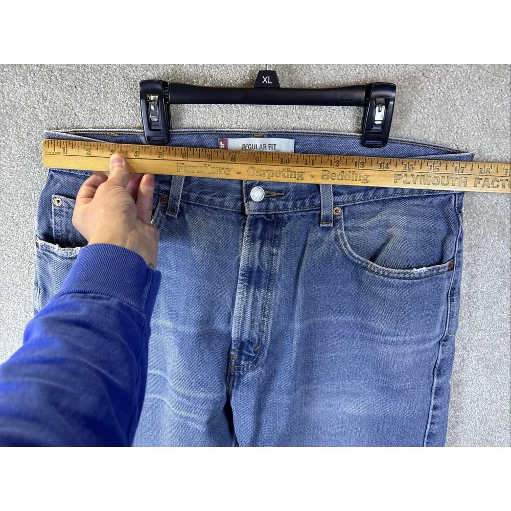 Levi's‎ 505 Regular Fit Jeans Mens 36x30 Blue Distressed Faded Denim 00505-4886